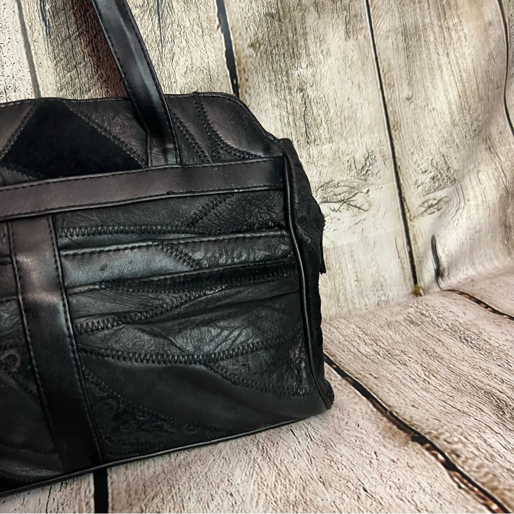BOUTIQUE - genuine leather shoulder bag - Picture 3 of 11
